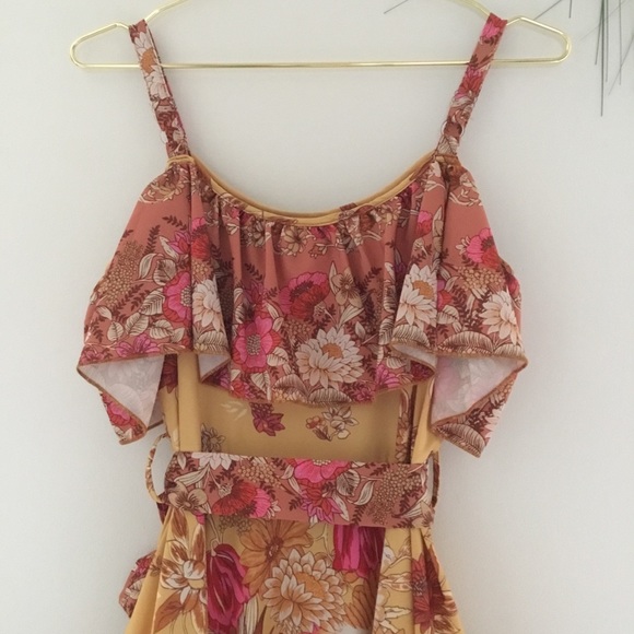 Lucky Leaves Brand Floral Ruffle Printed Dress - Picture 7 of 14